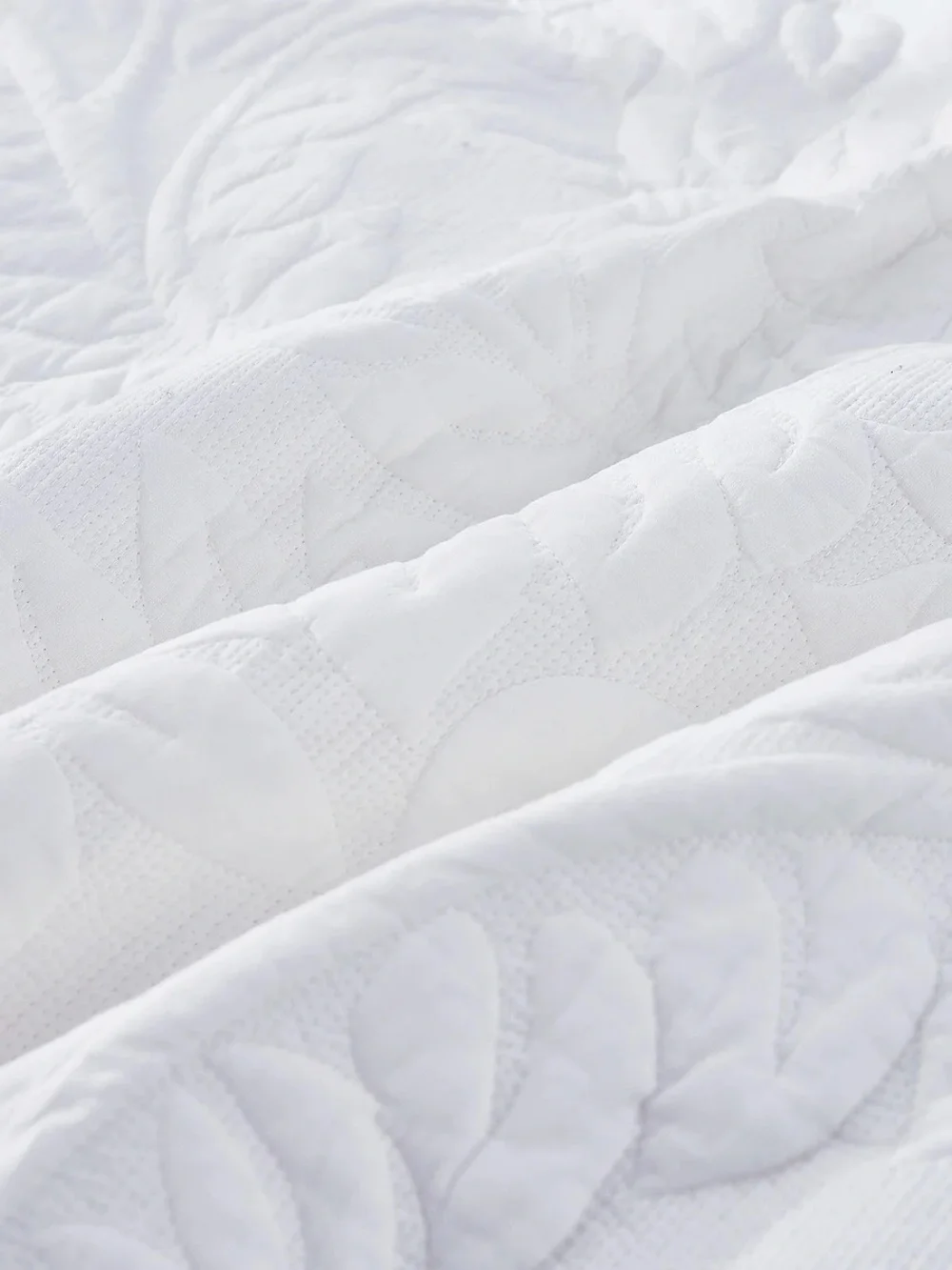 3 PIECE 100% COTTON QUILT SET, OVERSIZED QUILTED BEDSPREAD